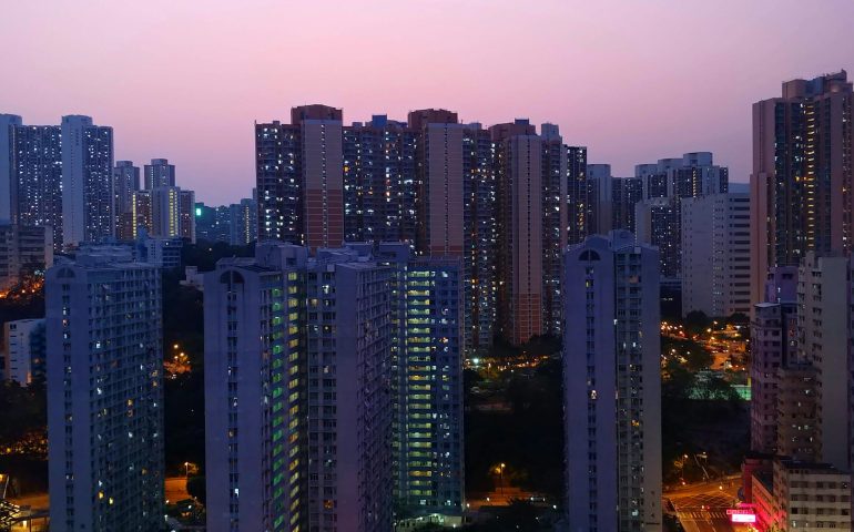 продажи жилья в Гонконге