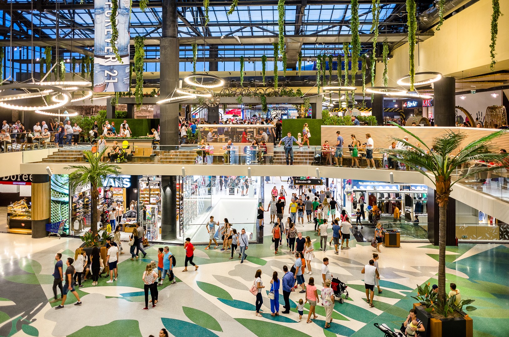 ТЦ в Бухаресте